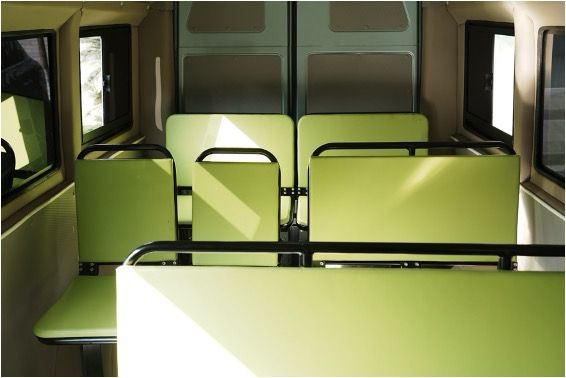 Tuki uPower — trasera con puertas